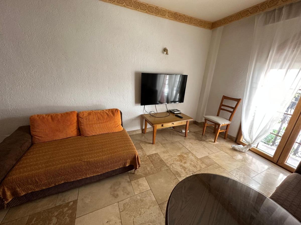 Apartamento En El Centro A Dos Minutos De La Playa Lägenhet Fuengirola Exteriör bild